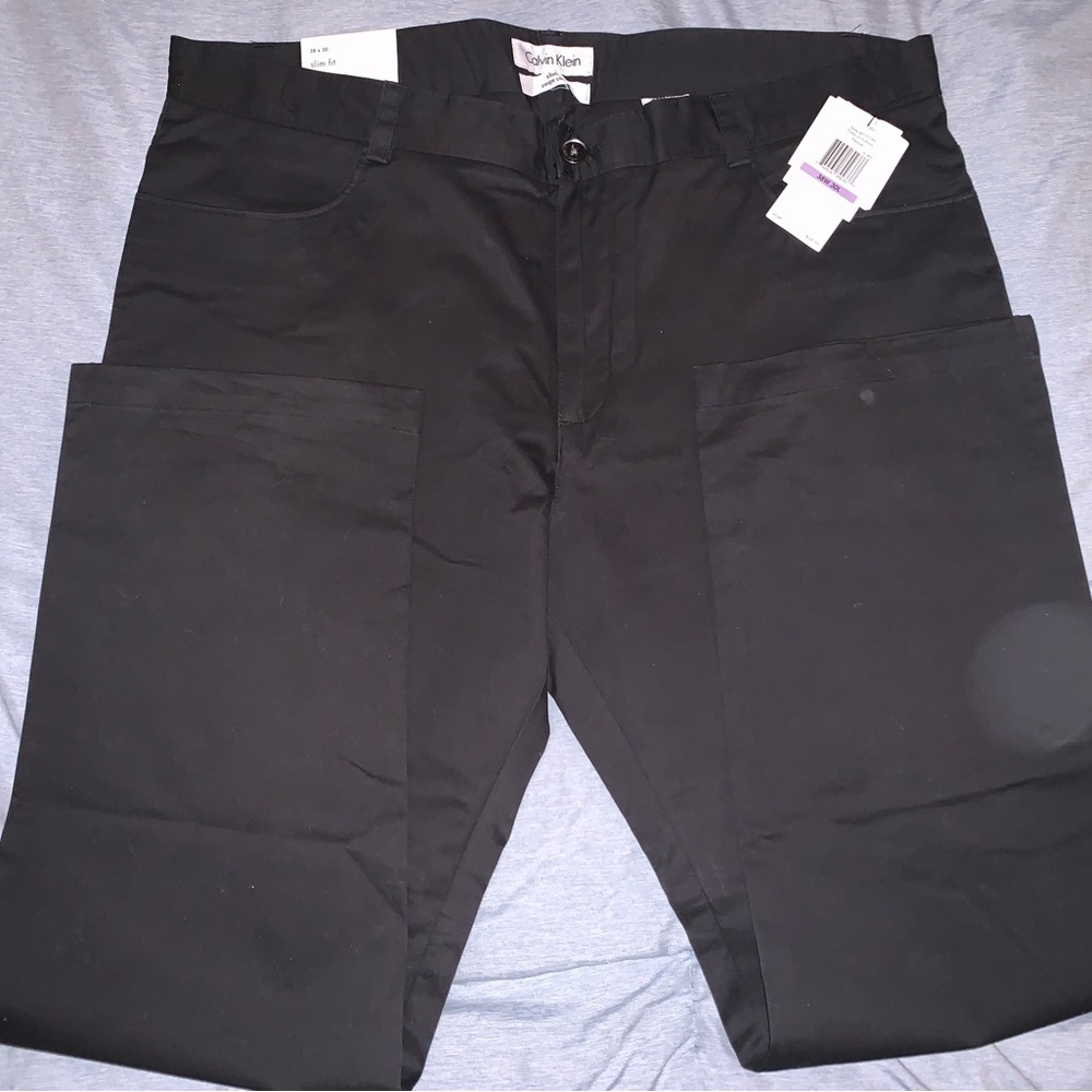 Men Calvin Klein Pants Sz 38X30 NWT Slim Fit